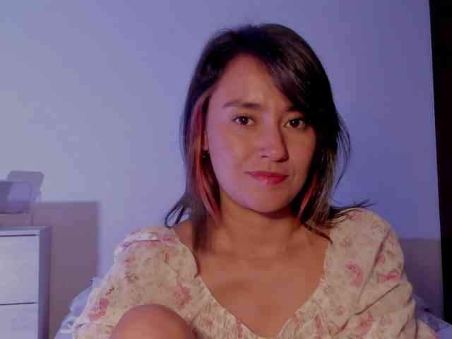 MilaGrey1 webcam