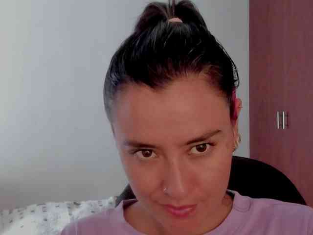 MilaGrey1 webcam