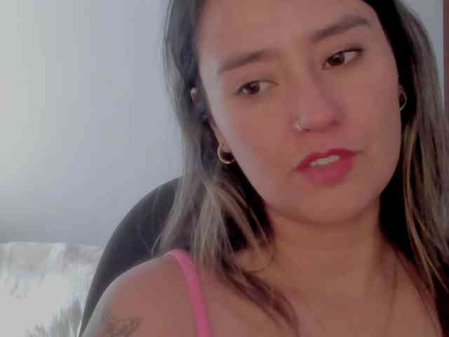 MilaGrey1 webcam
