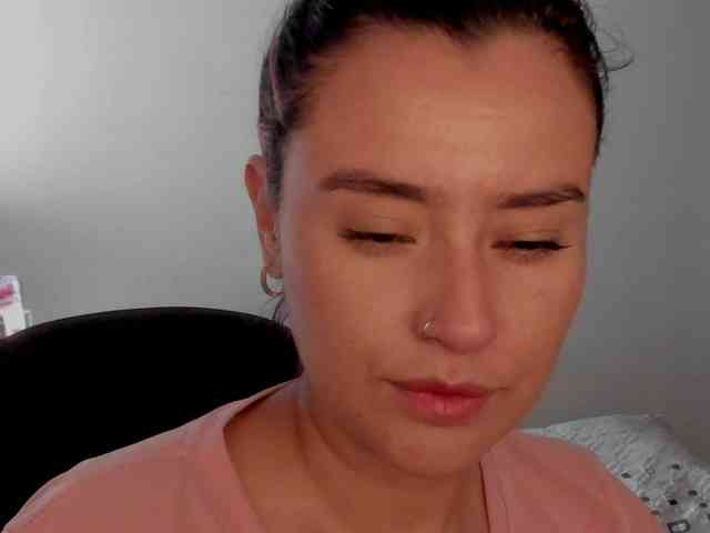 MilaGrey1 webcam