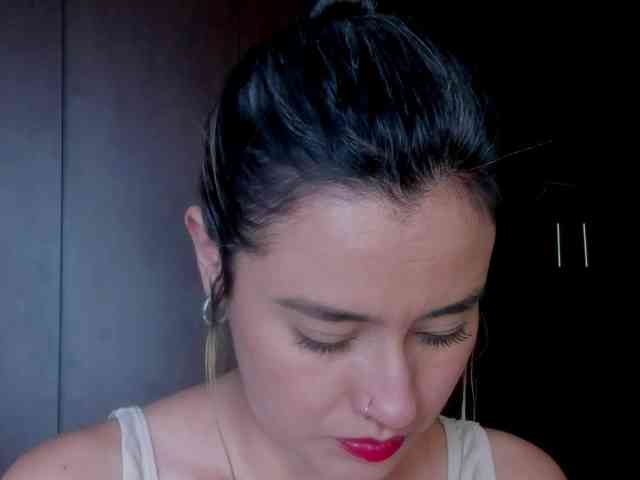 MilaGrey1 webcam