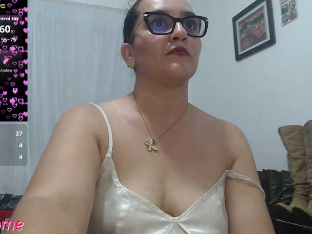 saimajayeb's BongaCams show and profile