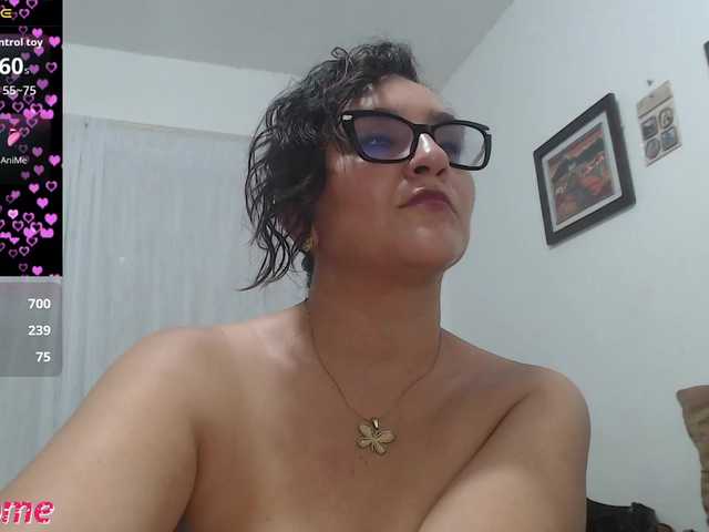 saimajayeb's BongaCams show and profile