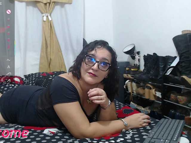 saimajayeb's BongaCams show and profile
