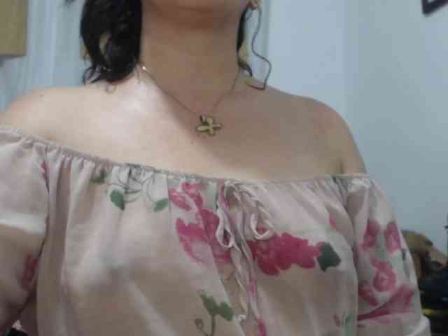 SaimaJayeb webcam