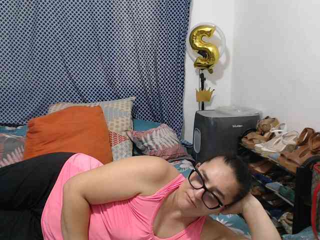 SaimaJayeb webcam