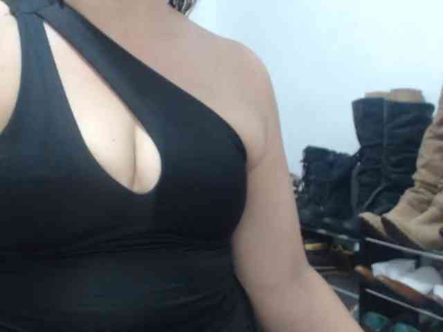 SaimaJayeb webcam