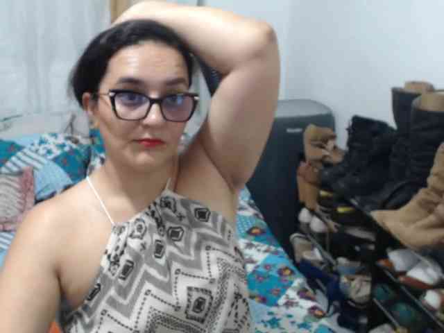 SaimaJayeb webcam