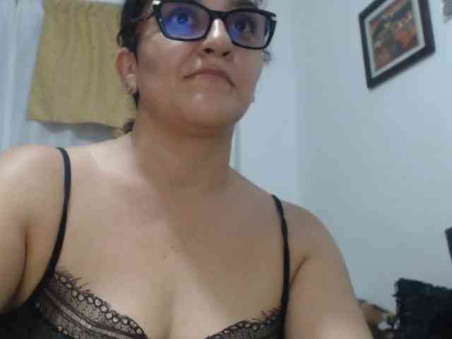 SaimaJayeb webcam