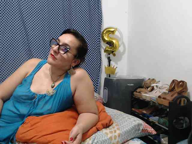 SaimaJayeb webcam