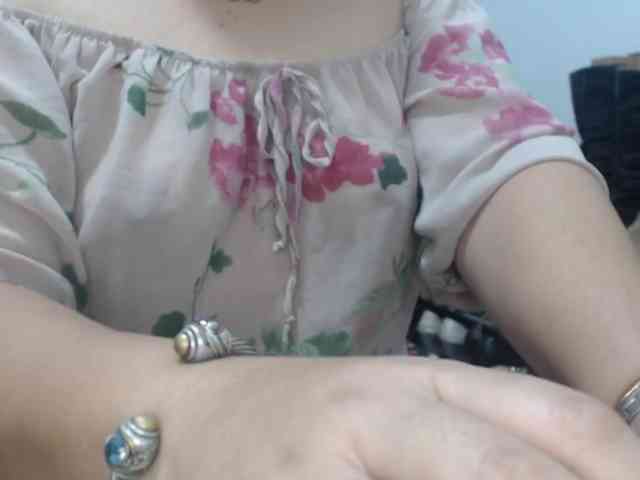 SaimaJayeb webcam