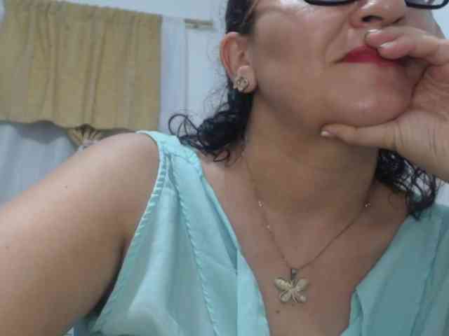 SaimaJayeb webcam