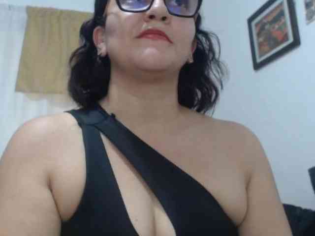 SaimaJayeb webcam