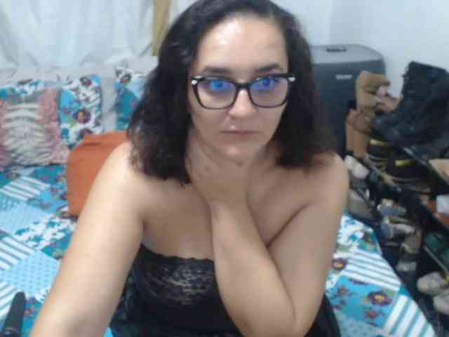 SaimaJayeb webcam