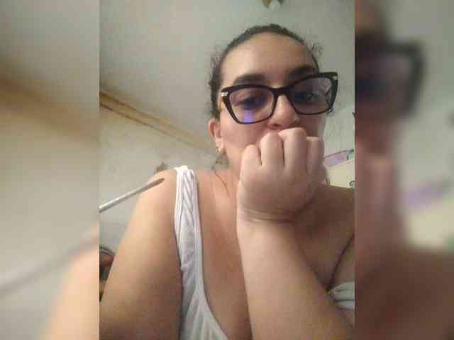 SaimaJayeb webcam