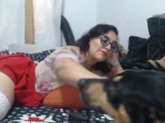 SaimaJayeb webcam