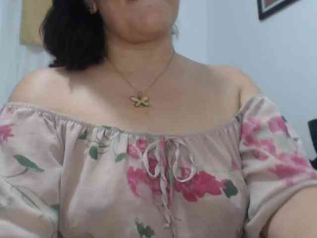 SaimaJayeb webcam
