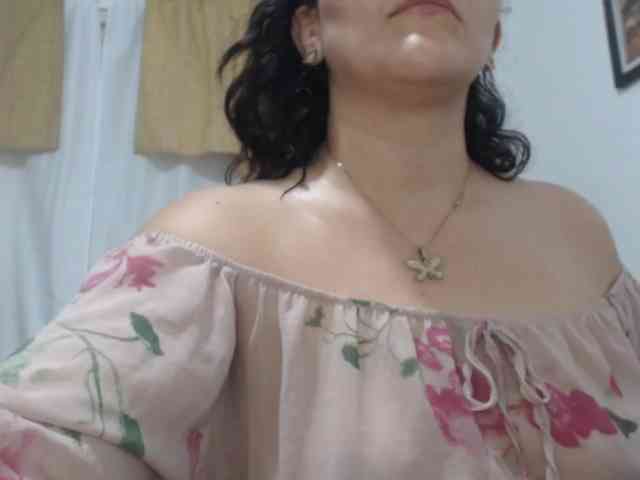 SaimaJayeb webcam