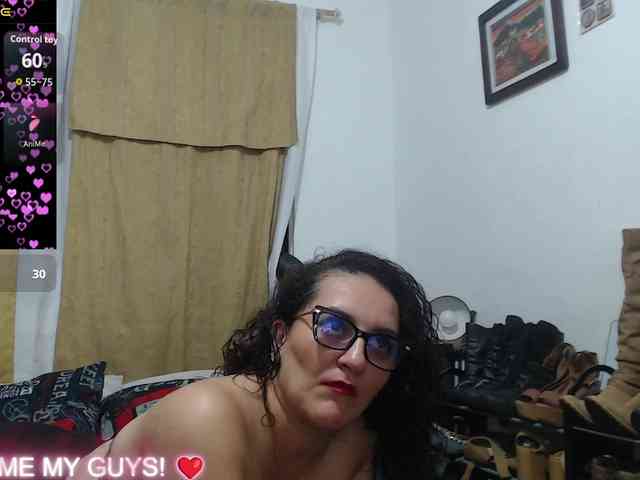 saimajayeb Live Webcam on BongaCams