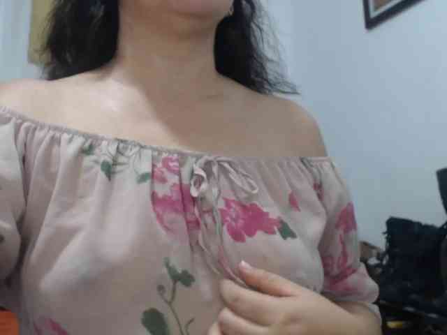 SaimaJayeb webcam
