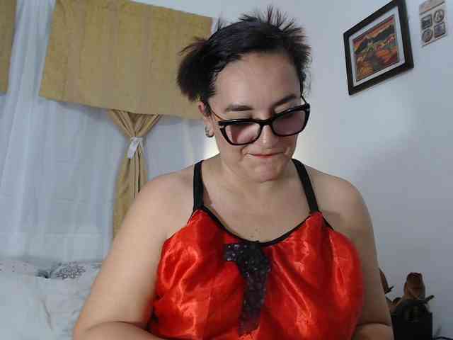 SaimaJayeb webcam