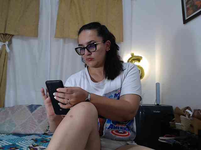 SaimaJayeb webcam