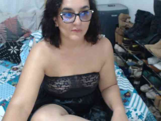SaimaJayeb webcam