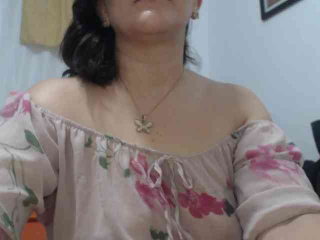 SaimaJayeb webcam