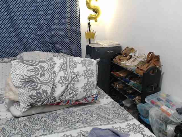 SaimaJayeb webcam