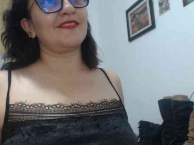 SaimaJayeb webcam