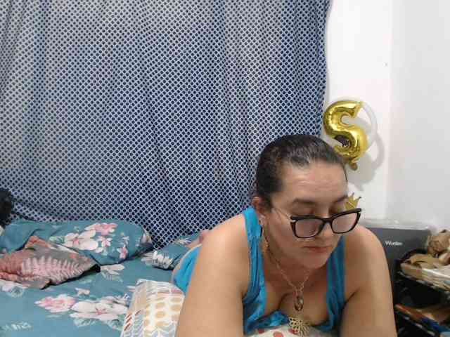 SaimaJayeb webcam