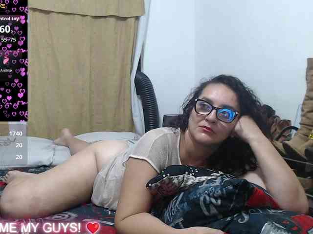 SaimaJayyeb webcam