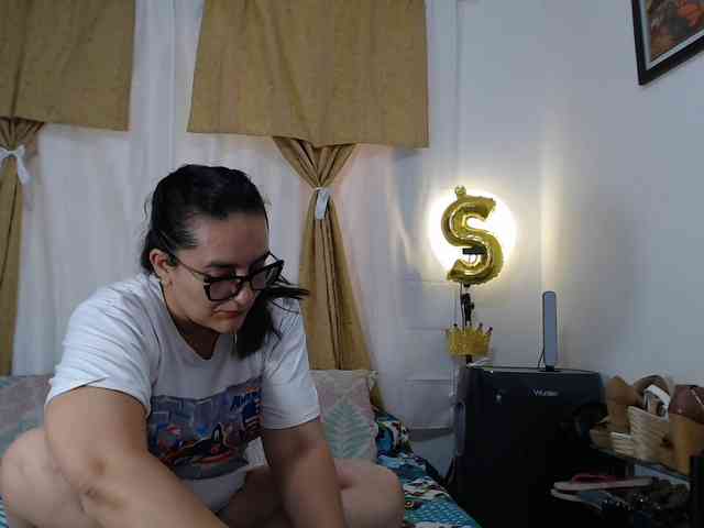SaimaJayeb webcam