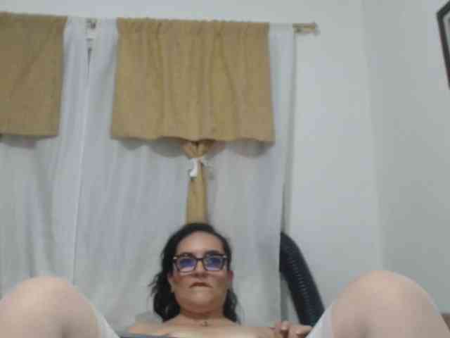 SaimaJayeb webcam