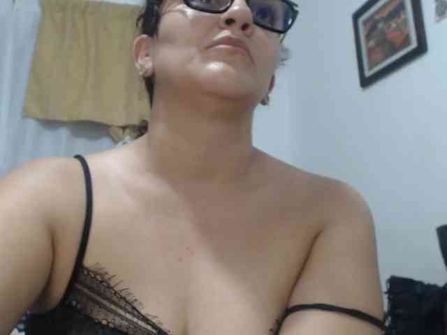 SaimaJayeb webcam