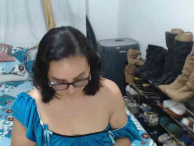 SaimaJayeb webcam