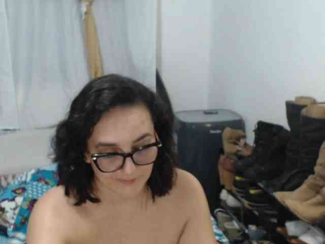 SaimaJayeb webcam