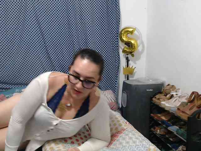 SaimaJayeb webcam