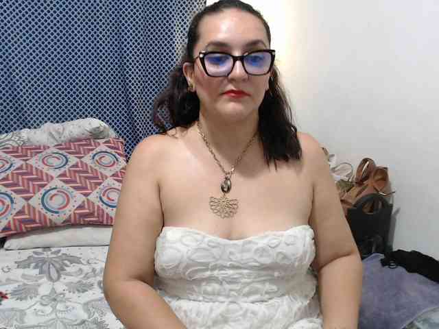 SaimaJayeb webcam