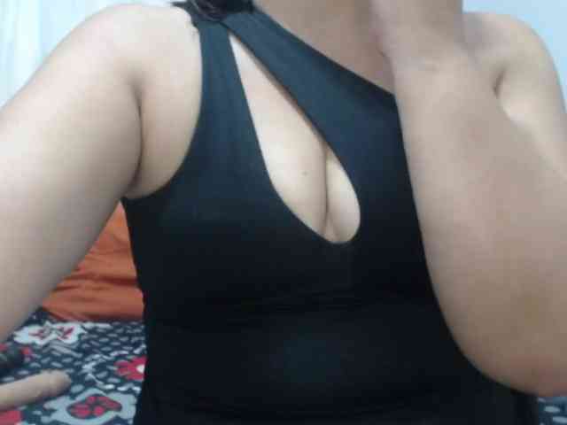 SaimaJayeb webcam