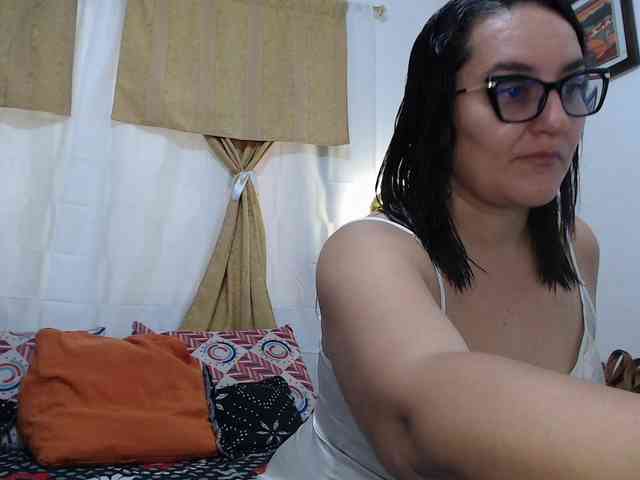 SaimaJayeb webcam
