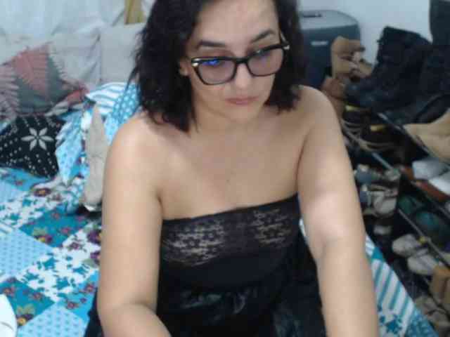 SaimaJayeb webcam