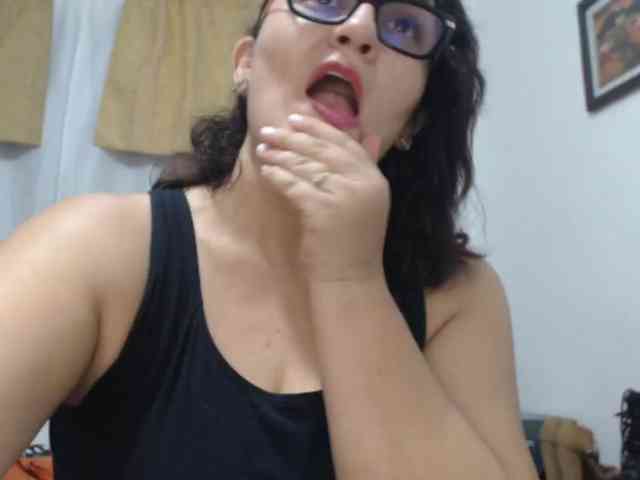 SaimaJayeb webcam