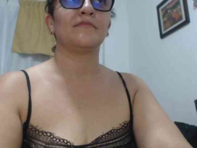 SaimaJayeb webcam