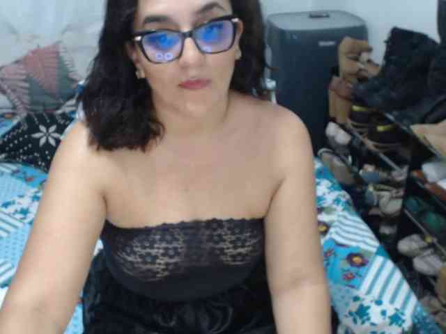 SaimaJayeb webcam