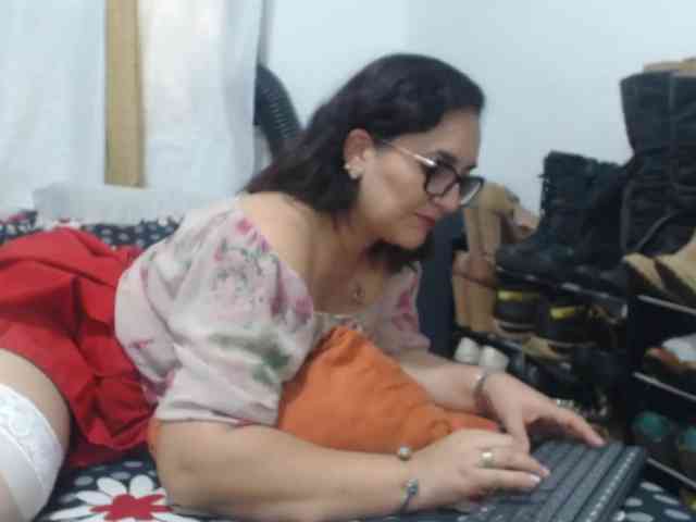 SaimaJayeb webcam