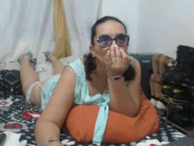 SaimaJayeb webcam
