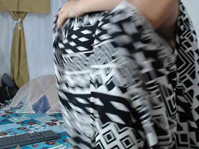 SaimaJayeb webcam