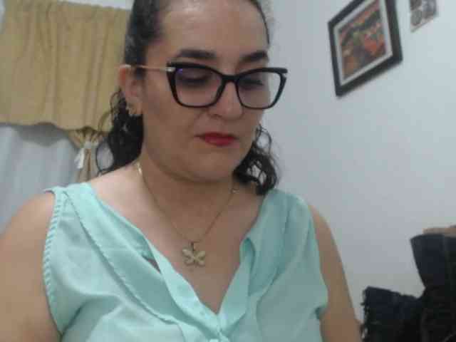 SaimaJayeb webcam