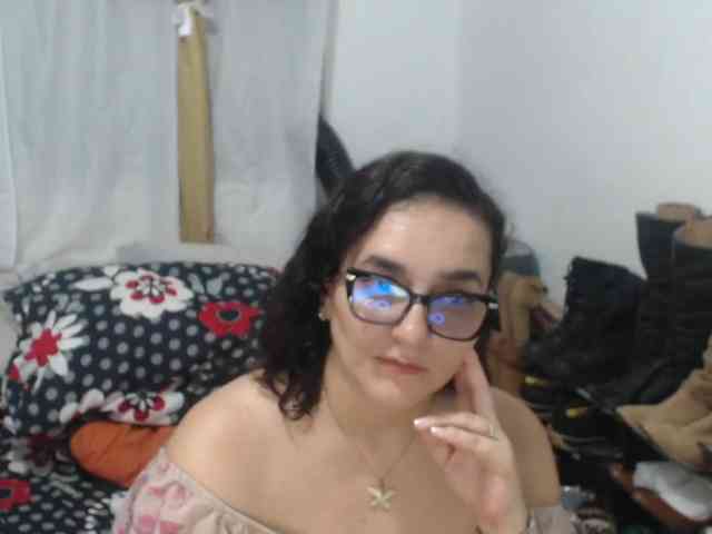 SaimaJayeb webcam